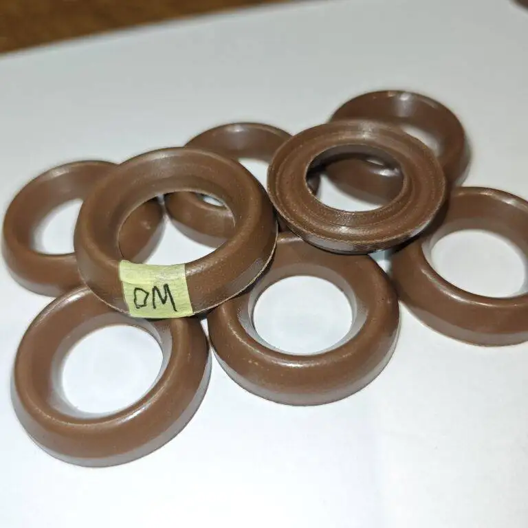 V 20x28x3.7 FKM V Type Water Seal Chemical Proof Sealing Ring for Thin Type High Pressure Plunger Pumps Anti Aging Durable Gasket for Light Cleaning Machine Pump Low Power Hydraulic System Leakage Proof Repair Parts