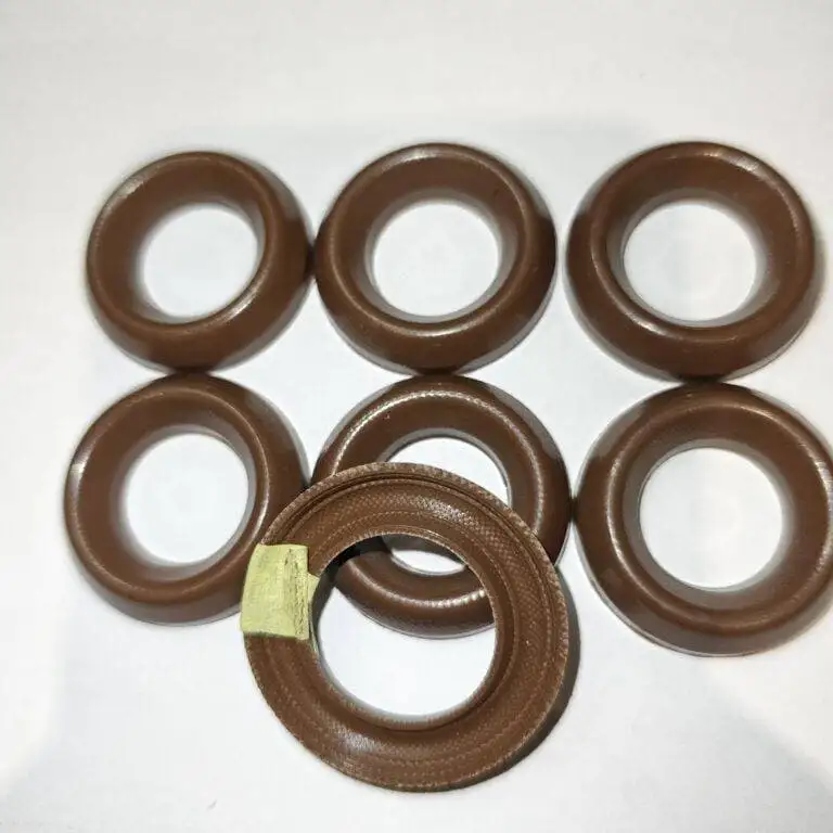 V 18x28x5.5 FKM High Pressure Water Seal From Annovi Reverberi AR seal repair kits COD.47114, COD.42549 COMET seal repair kits 5019.0669.00 Suitable for AR RR15.25N, COMET FW and HAWK NLT series high pressure plunger pumps
